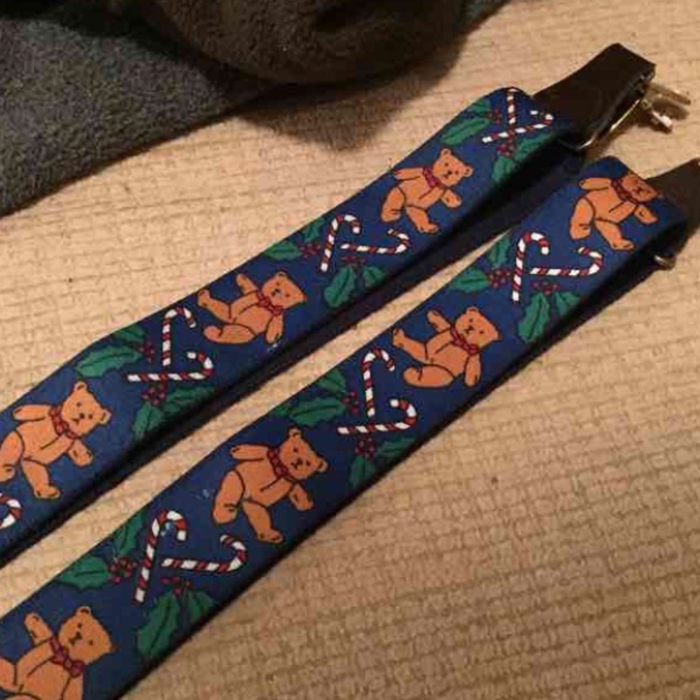 Pelican Christmas bear suspenders y shaped